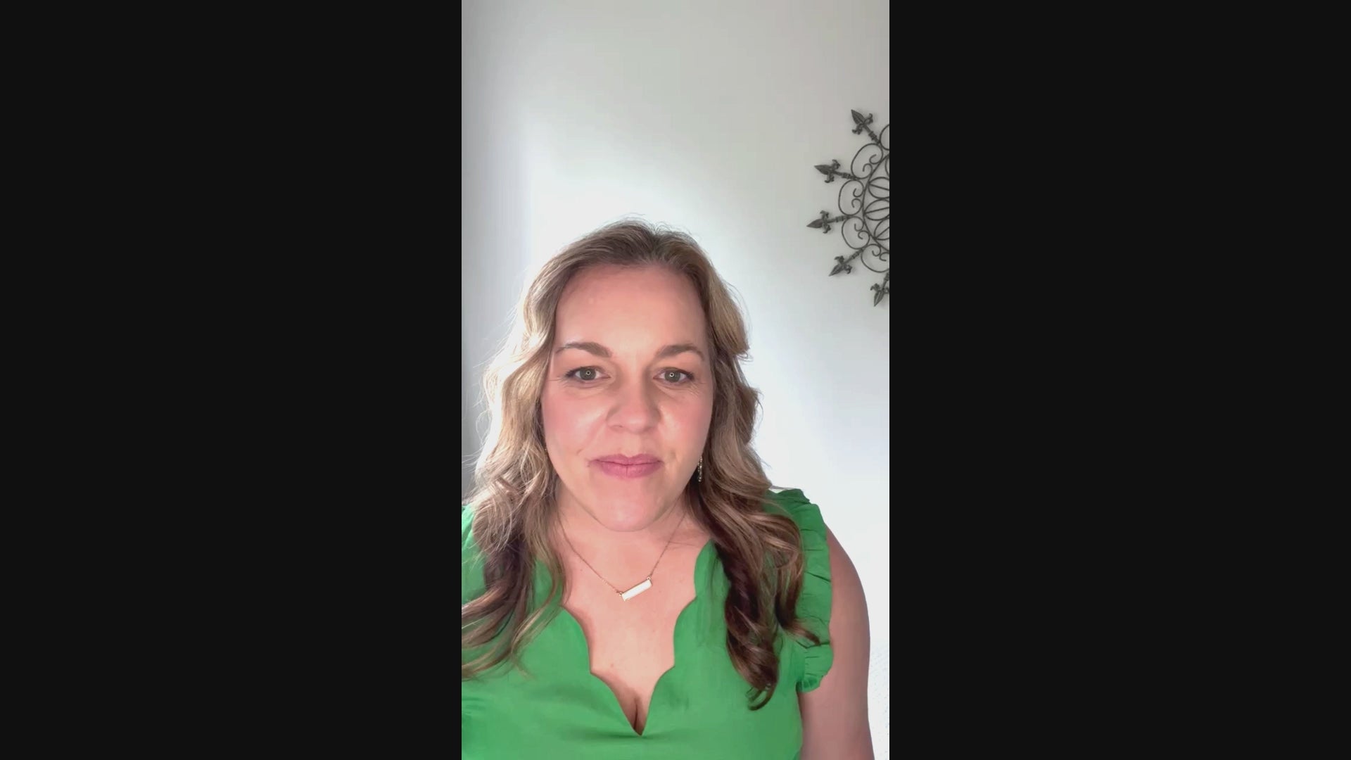 Lindsay with Blue Taylor Fit Advice for Black Scallop Shorts